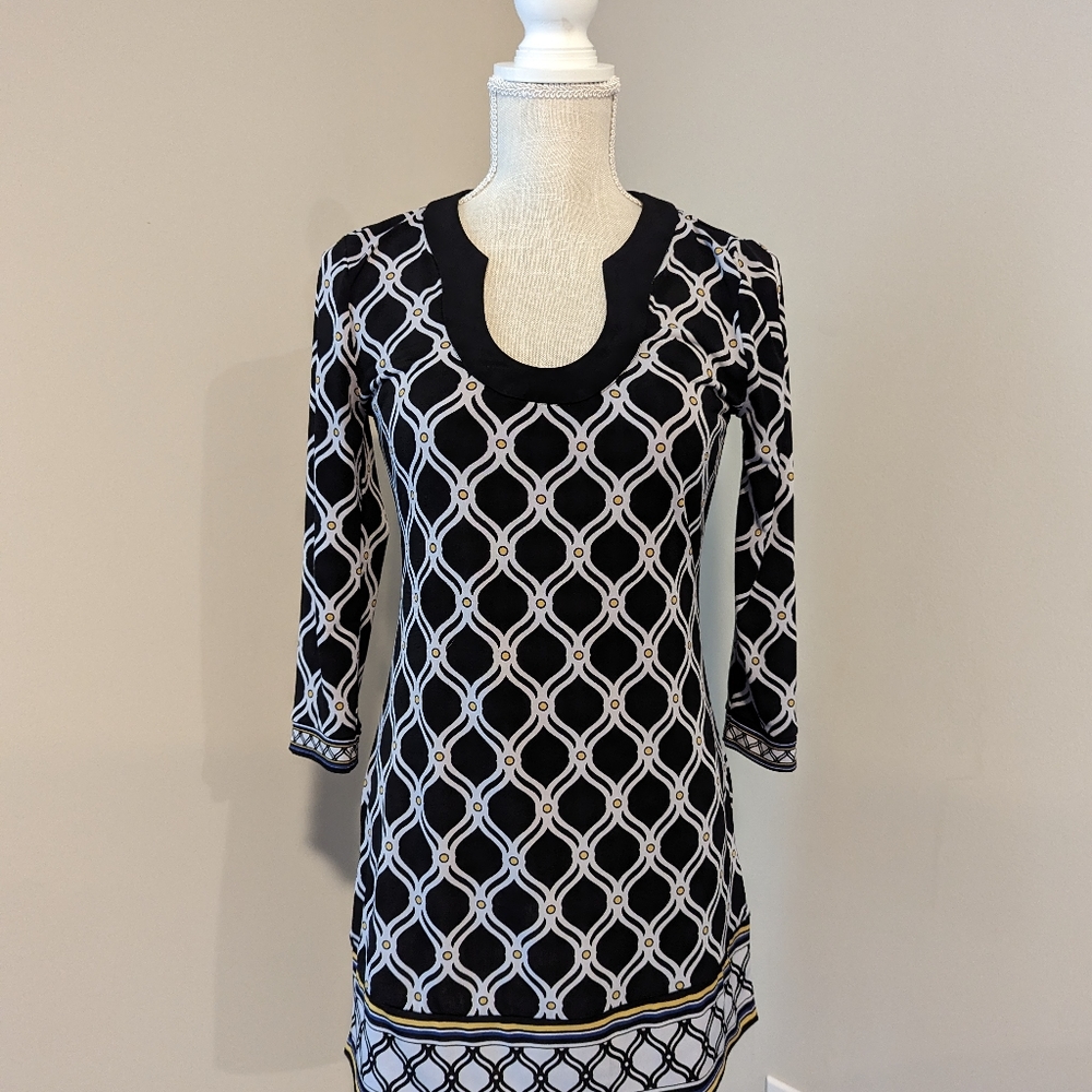 White House Black Market Top